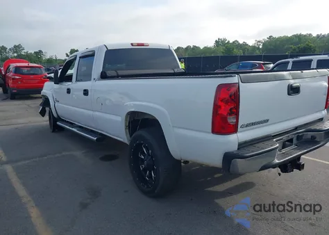 2007 Chevrolet Silverado C2500 Heavy Duty z USA, uszkodzony, nr VIN 1GCHC23D67F131543